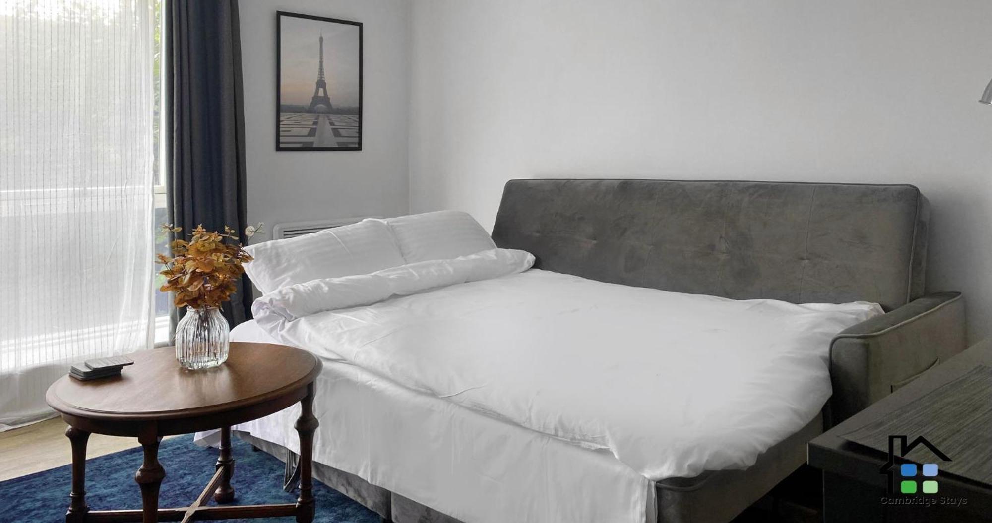 Cambridge Stays Riverside Apart Hotel With 2Br Flats At The City Centre-Parking-Balcony Exterior photo