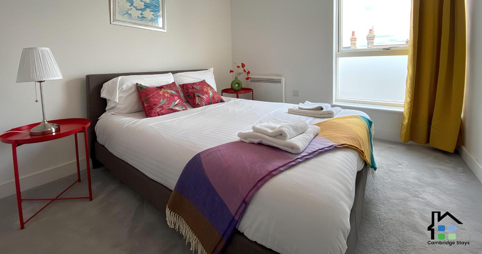 Cambridge Stays Riverside Apart Hotel With 2Br Flats At The City Centre-Parking-Balcony Exterior photo
